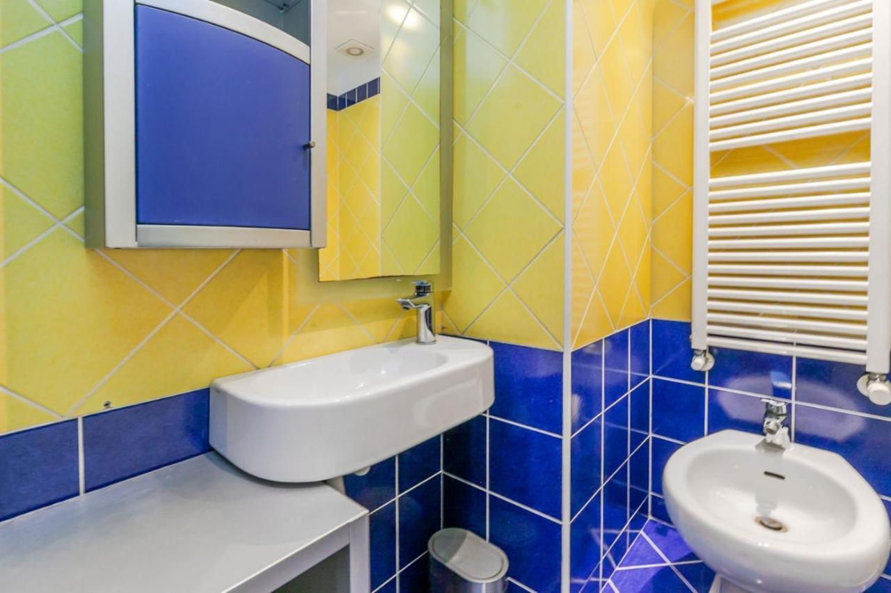 "Marocco 15" Spacious Flat 600 Meters From Metro Stop Мілан Екстер'єр фото